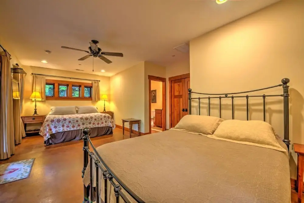 photo 1 of Cardinal's Cove - 1 Br Cabin