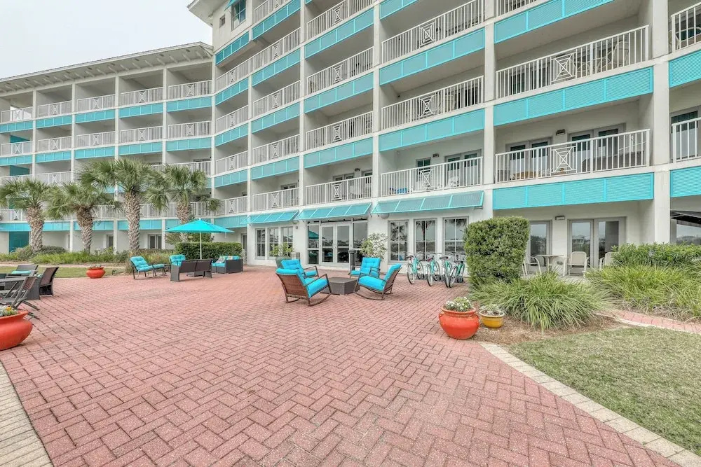 photo 1 of Carillon Beach Inn