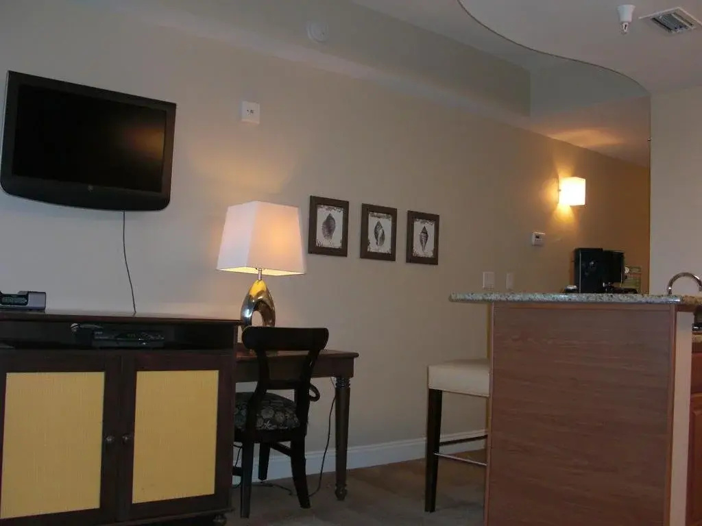 photo 1 of Carillon Beach Resort Inn