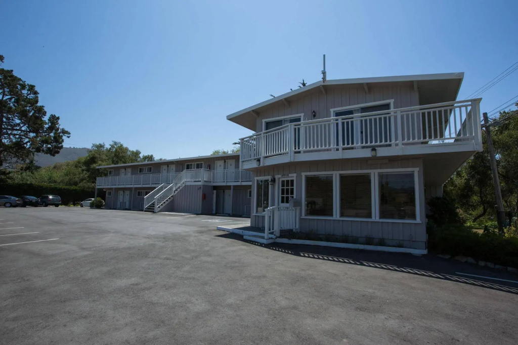 photo 1 of Carmel River Inn & Cottages