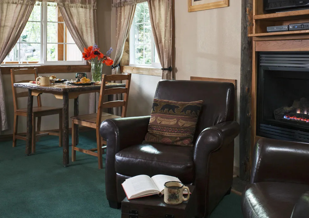 photo 1 of Carson Ridge Luxury Cabins