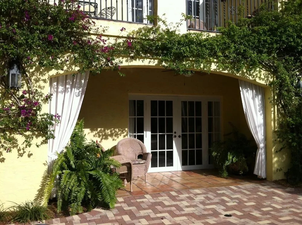 photo 1 of Casa Bronce