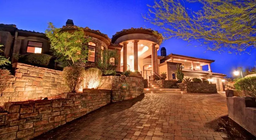 photo 1 of Casa de Four Peaks