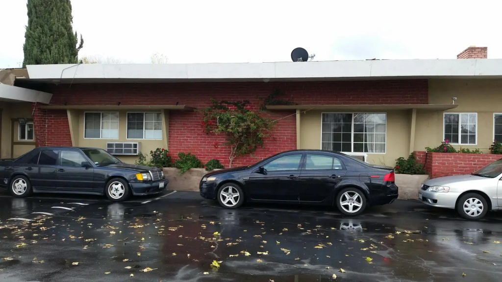 photo 1 of Casa Linda Motel