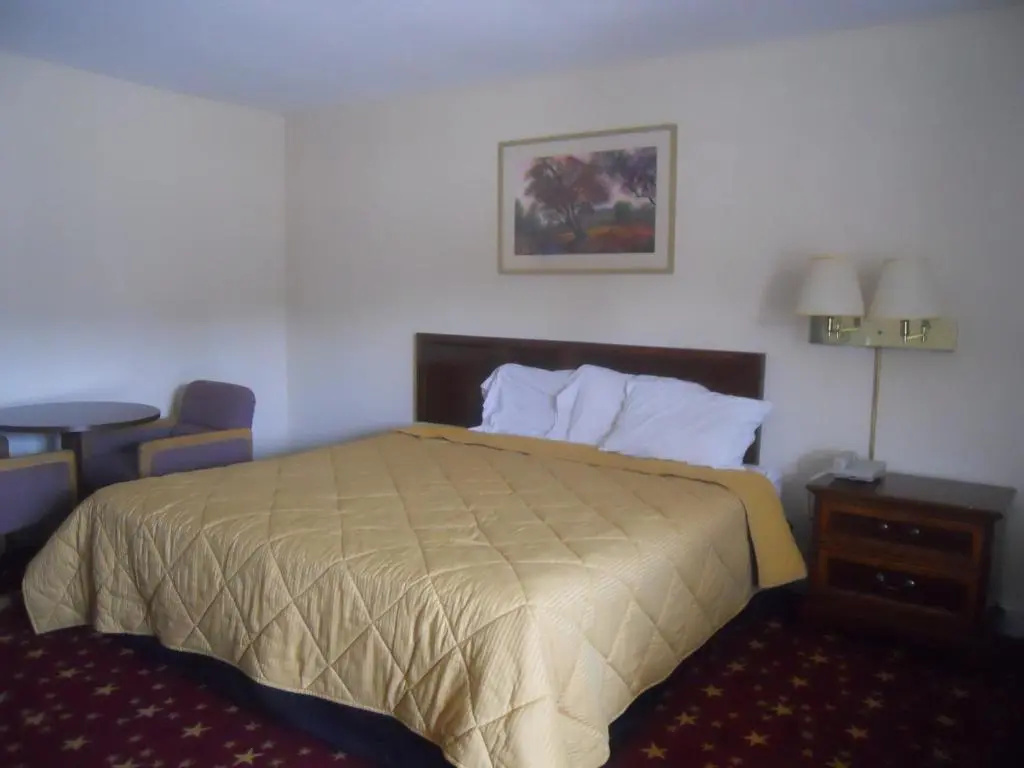 photo 1 of Cascades Motel - Chattanooga