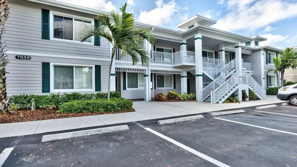 photo 1 of Catina Vacation Rental: Bright 2-BR Condo with Lake Views. Located in Lely Resort with Pool, Hot Tub, and Golf Access. Ideal for Golfers and Beachgoers, Minutes from Naples and Marco Island