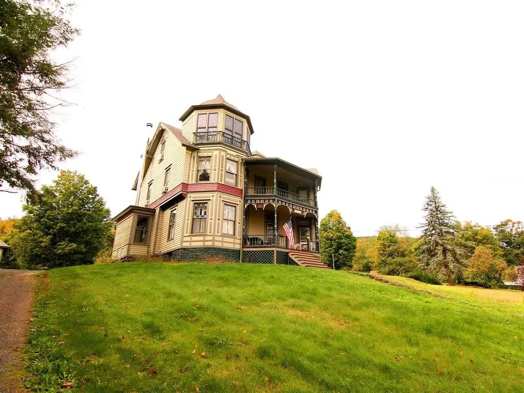photo 1 of Catskill Lodge