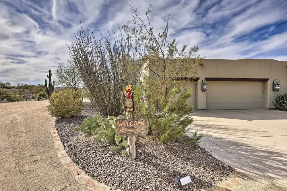photo 1 of Cave Creek Oasis w/ Putting Green, Spa & Mtn View!
