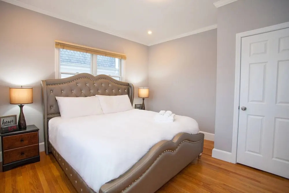 photo 1 of Central Boston 5 Bed 2 Bath North End-sleeps 10