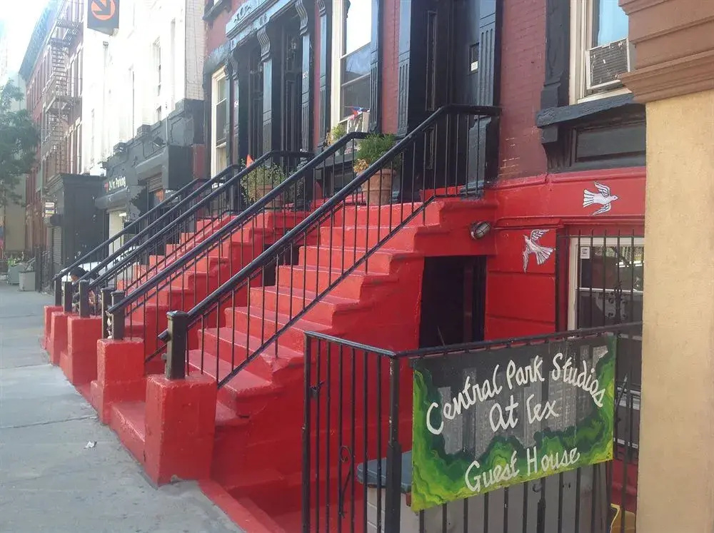 photo 1 of Central Park Studios at Lexington Ave Co