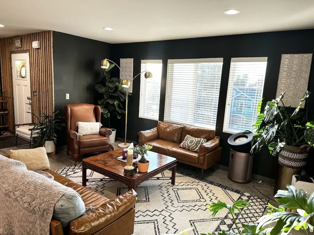 photo 1 of Central Tacoma Homestay -private room-