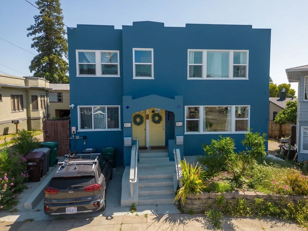 photo 1 of Centrally Located Bright 2 Bedroom 2 Duplex by Redawning