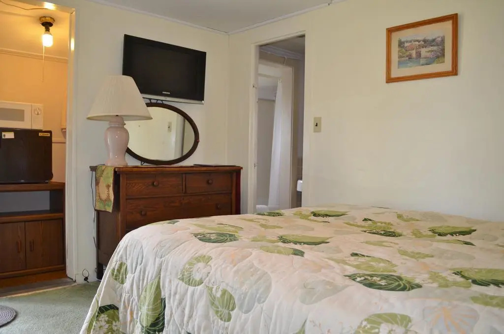 photo 1 of Chamber Lane Motel