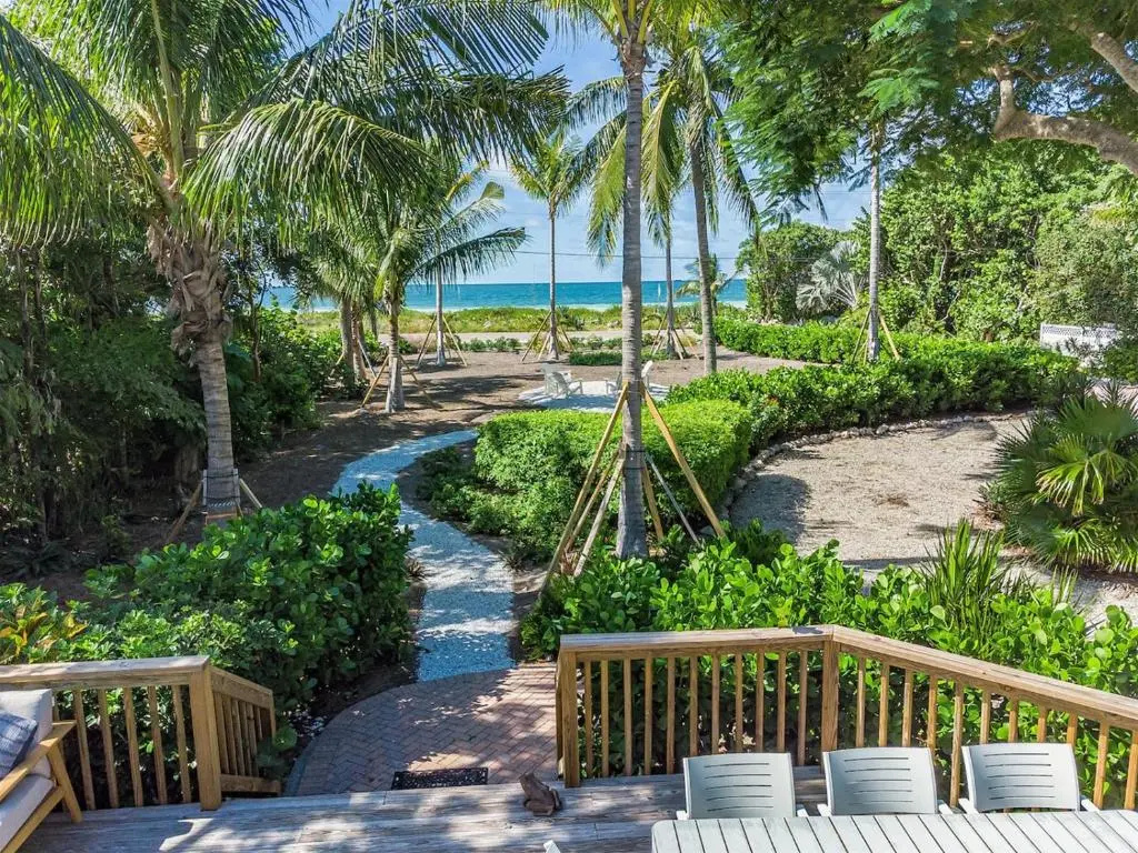 photo 1 of Charm-Captiva