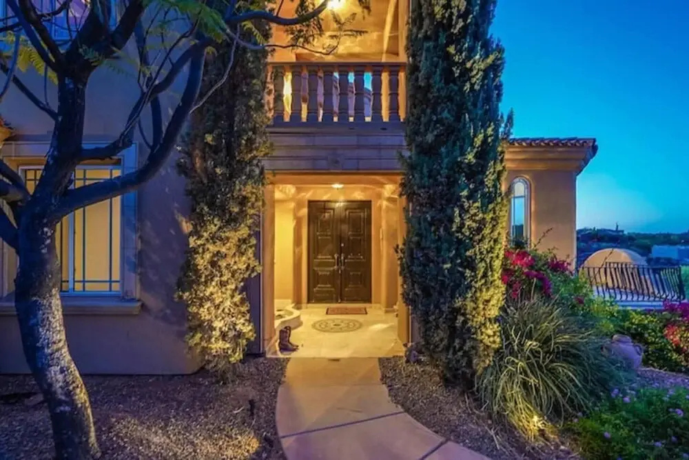 photo 1 of Charming 5-bed Villa in Fountain Hills With Pool!