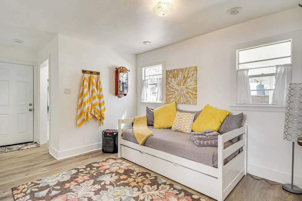 photo 1 of Charming Gulf Coast Cottage - 1 Mile to the Coast!