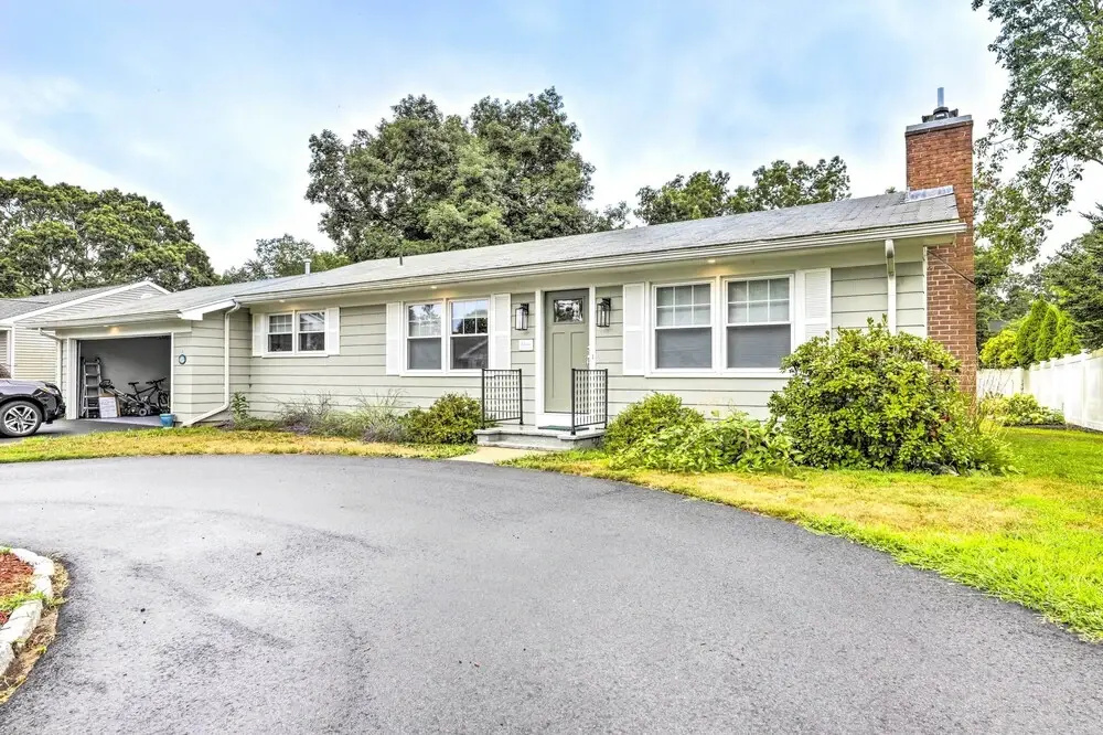 photo 1 of Charming Old Saybrook Cottage < 1 Mi to Beach