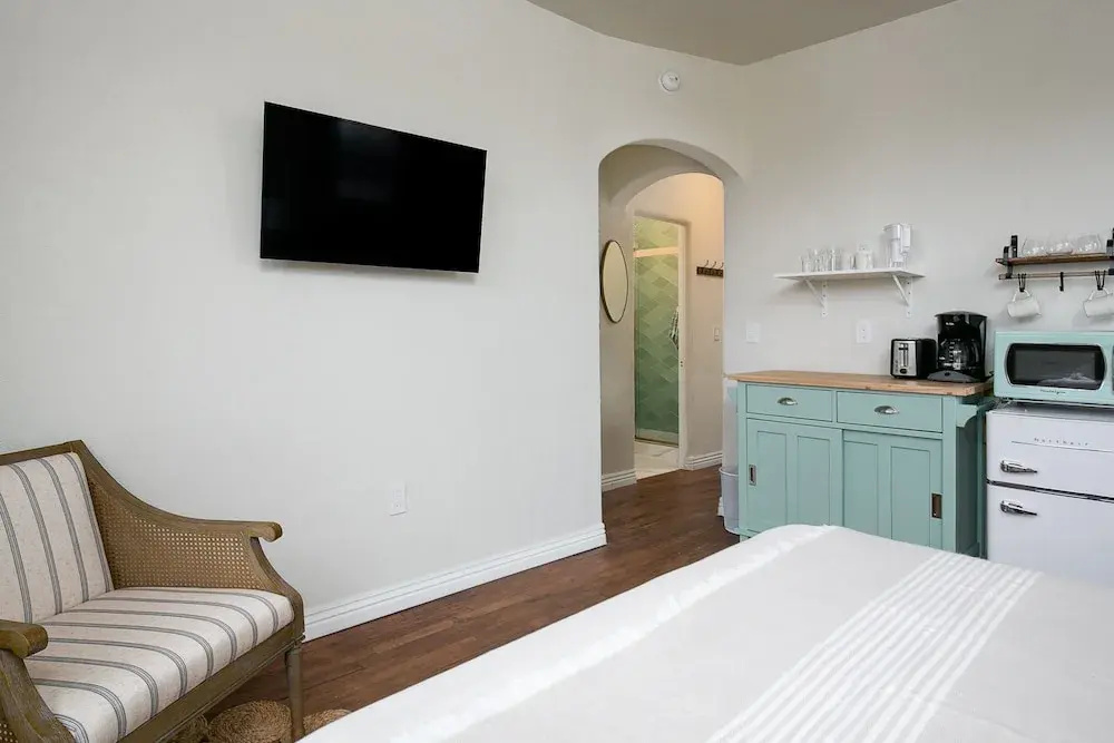 photo 1 of Charming Studio near Downtown! CDC Sanitized!