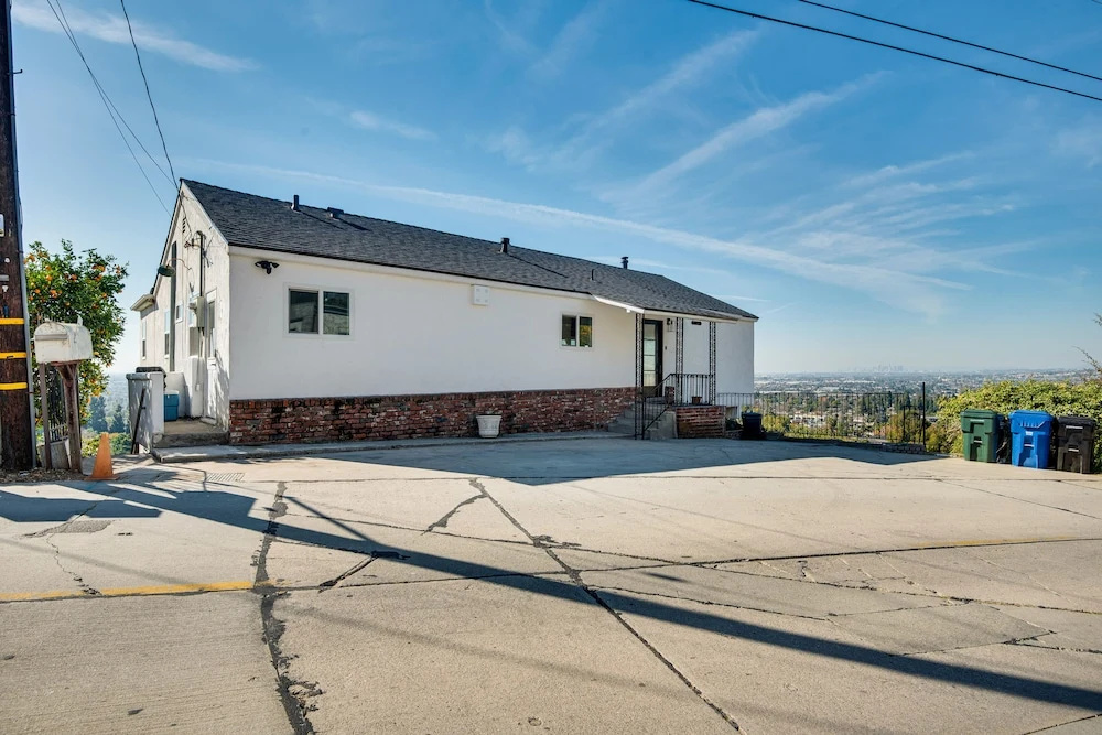 photo 1 of Charming Whittier Home w/ Views: 17 Mi to LA