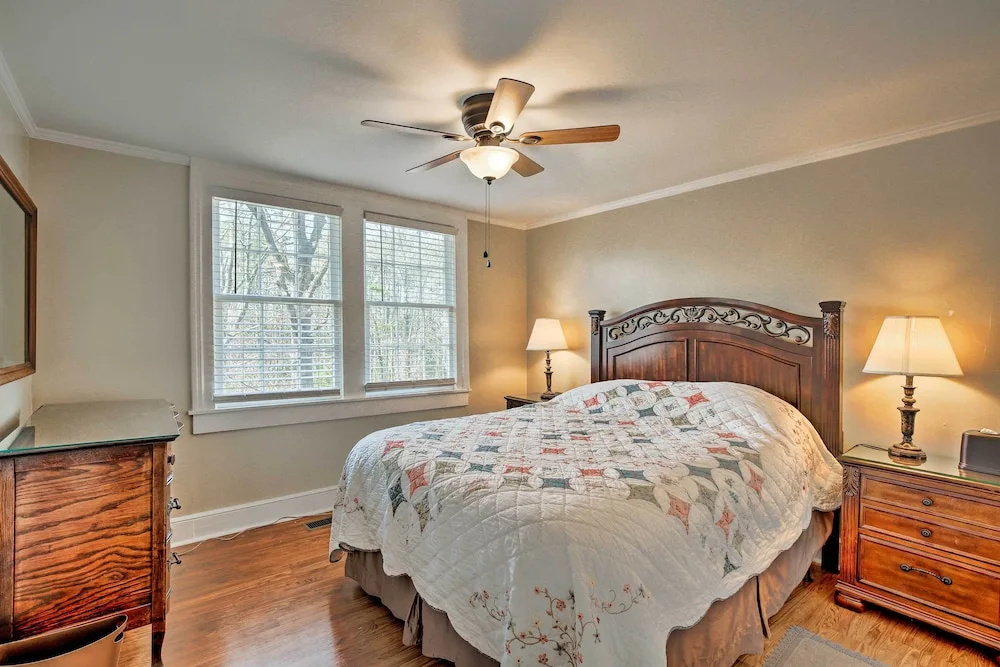 photo 1 of Cheery Cottage w/ Yard < 1 Mile to Marietta Square