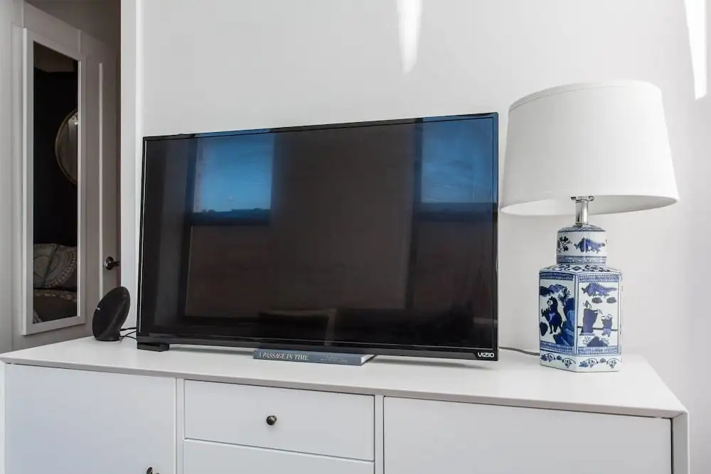 photo 1 of Chestnut Charm - Modern 1 BDR in Downtown