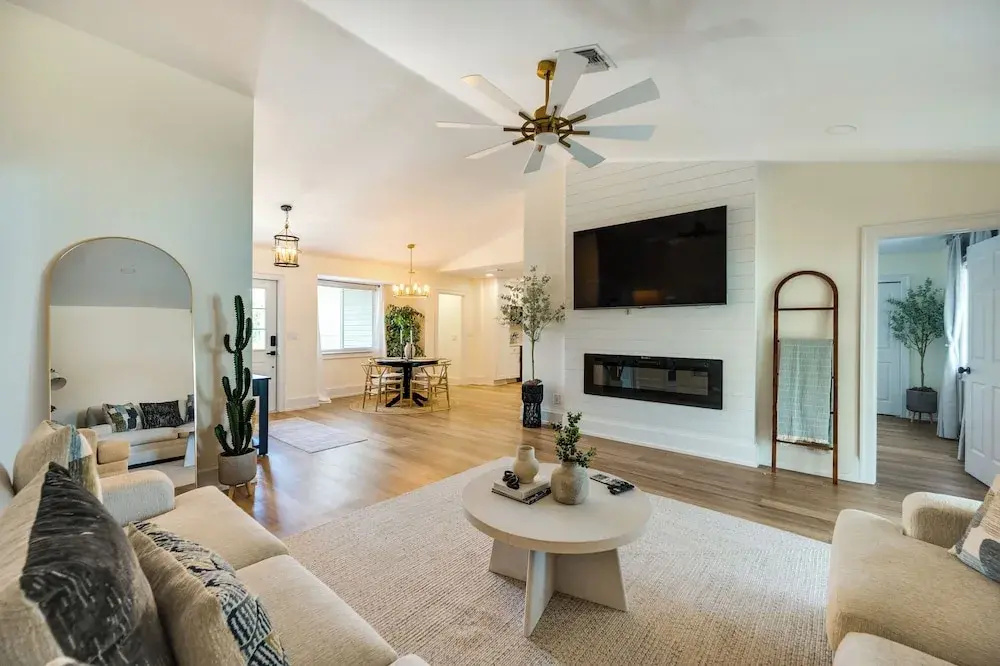 photo 1 of Chic Bonita Springs Vacation Rental, 6 Mi to Beach
