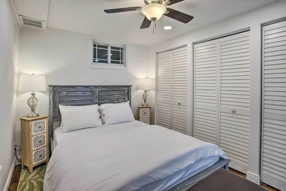 photo 1 of 4 Mi to Coors Field: Charming Apartment w/ Patio