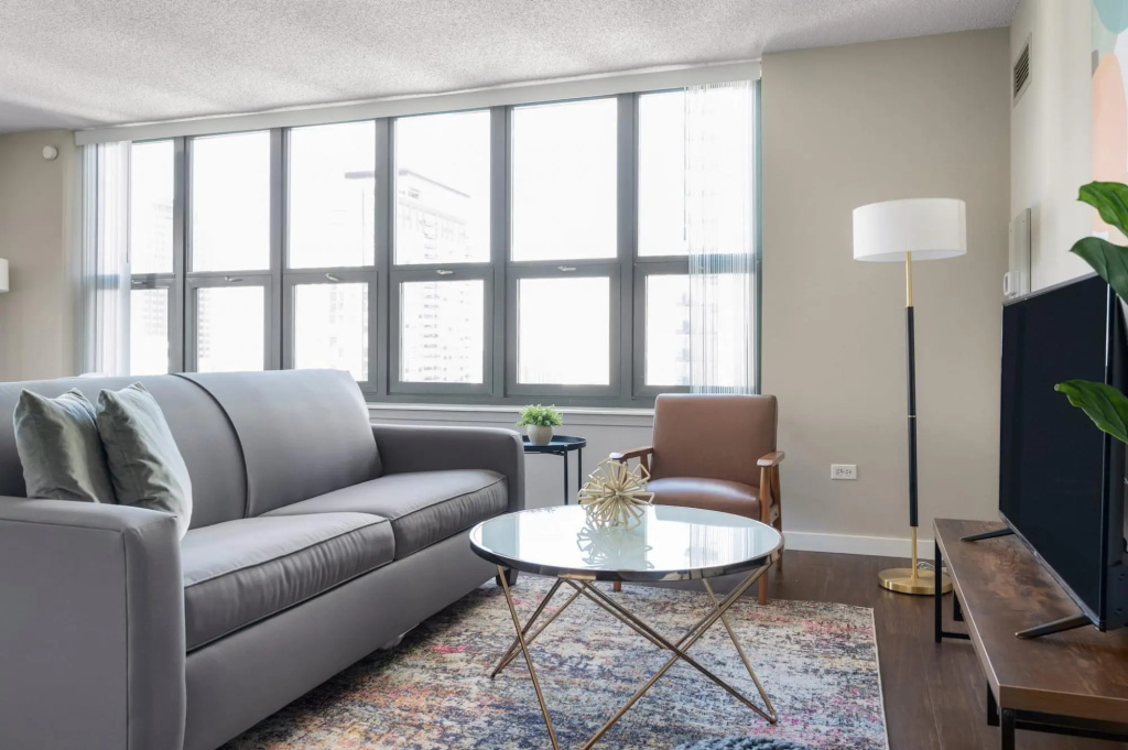 photo 1 of Chicago | Stunning 1BD/1BA River North Apartment