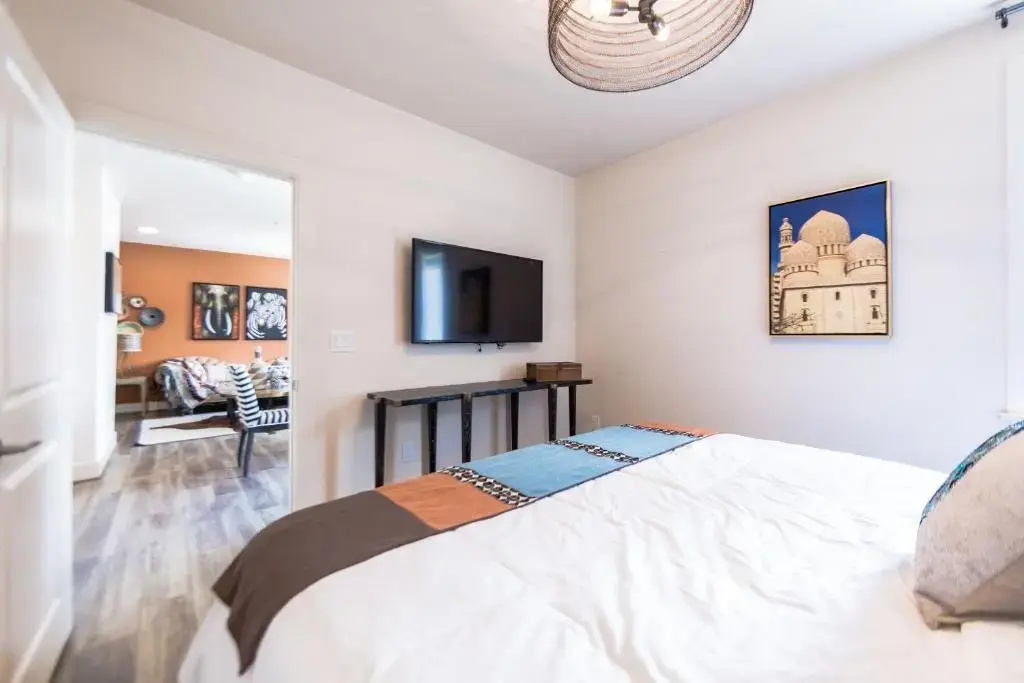 photo 1 of Bishop Arts Hotel by Qresorts.