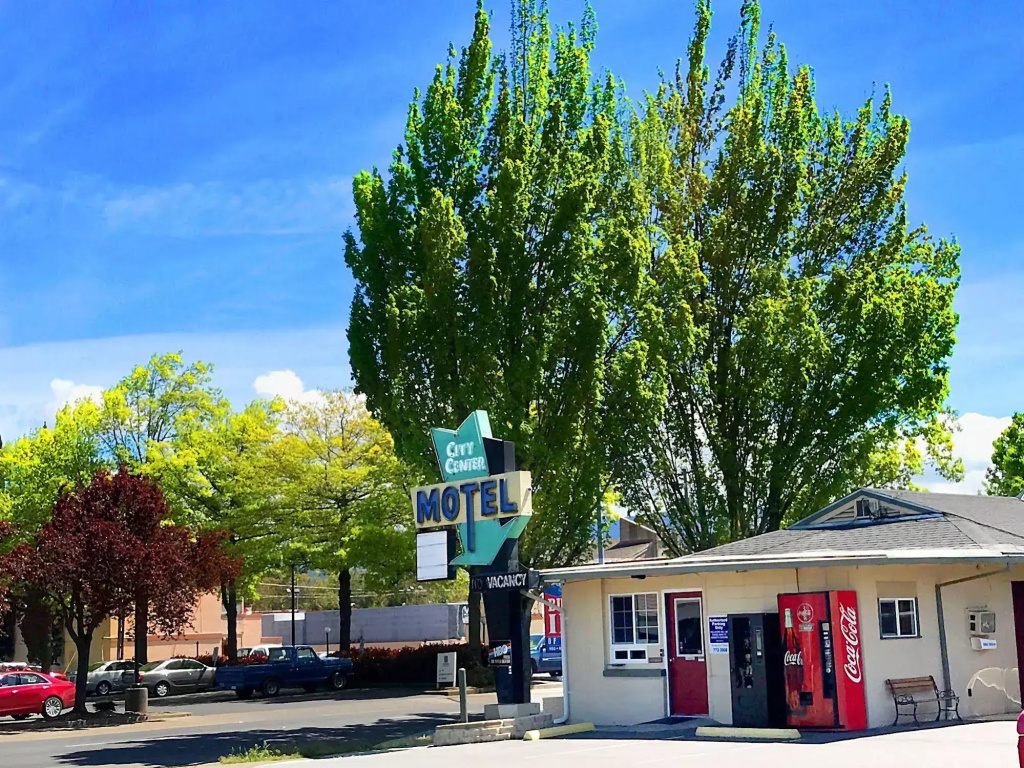 photo 1 of The City Center Motel