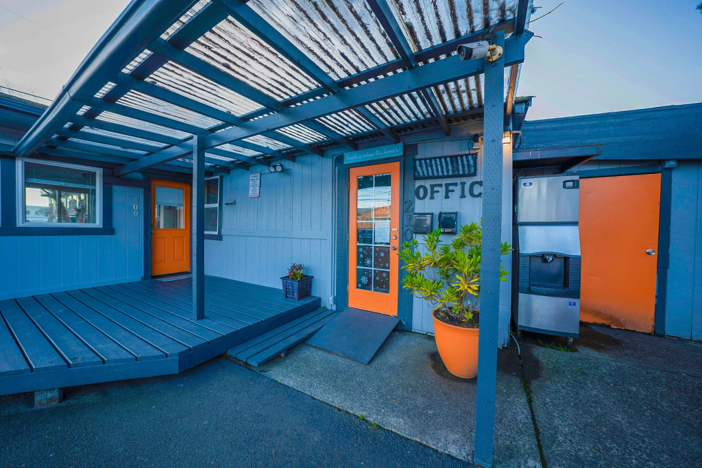photo 1 of City Centre Motel by OYO