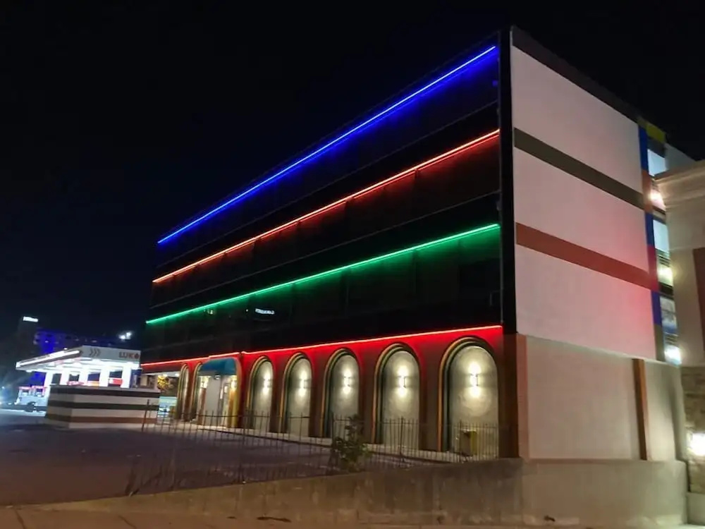 photo 1 of City Line Hotel