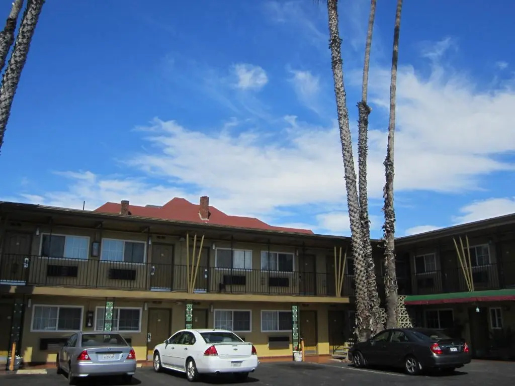 photo 1 of Civic Center Lodge
