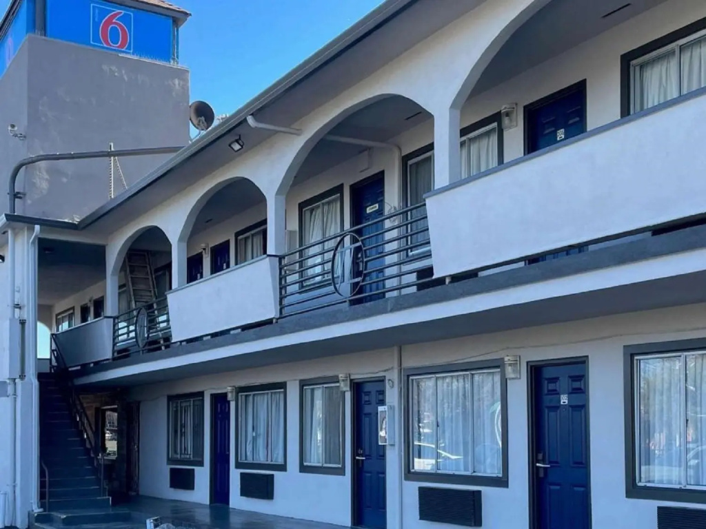 photo 1 of Civic Center Motel