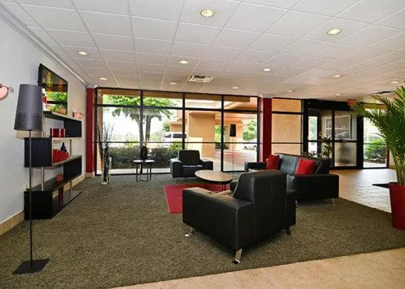 photo 1 of Clarion Hotel Atlanta Airport South