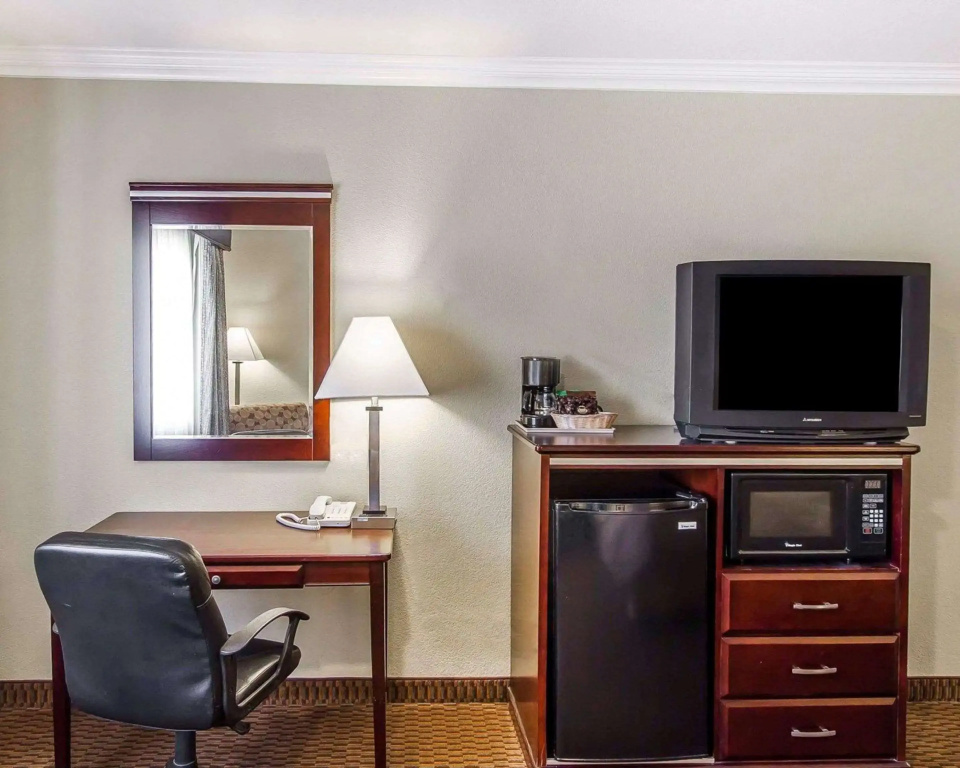 photo 1 of Super 8 by Wyndham Mesa Downtown Near Convention Center
