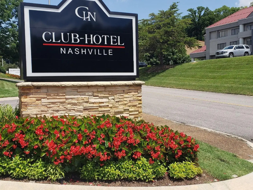 photo 1 of Club - Hotel Nashville Inn & Suites