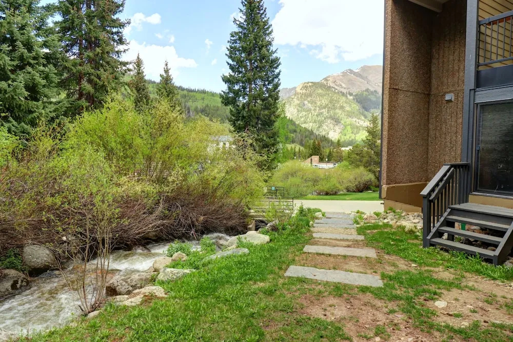 photo 1 of Cm325 Copper Mtn Inn 3 Bedroom Condo by RedAwning