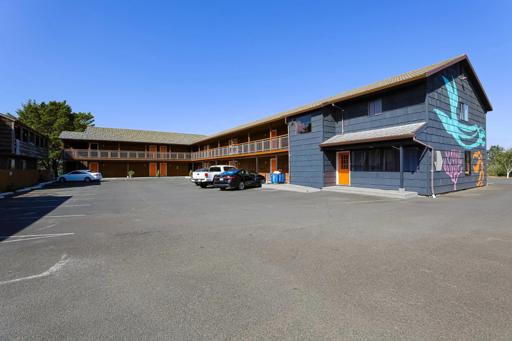 photo 1 of Coast River Inn by OYO Seaside