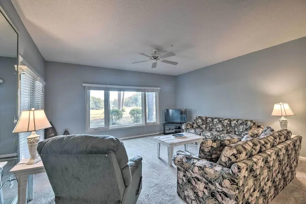 photo 1 of 4 Mi to Ocean: Golf Resort Condo in N Myrtle Beach