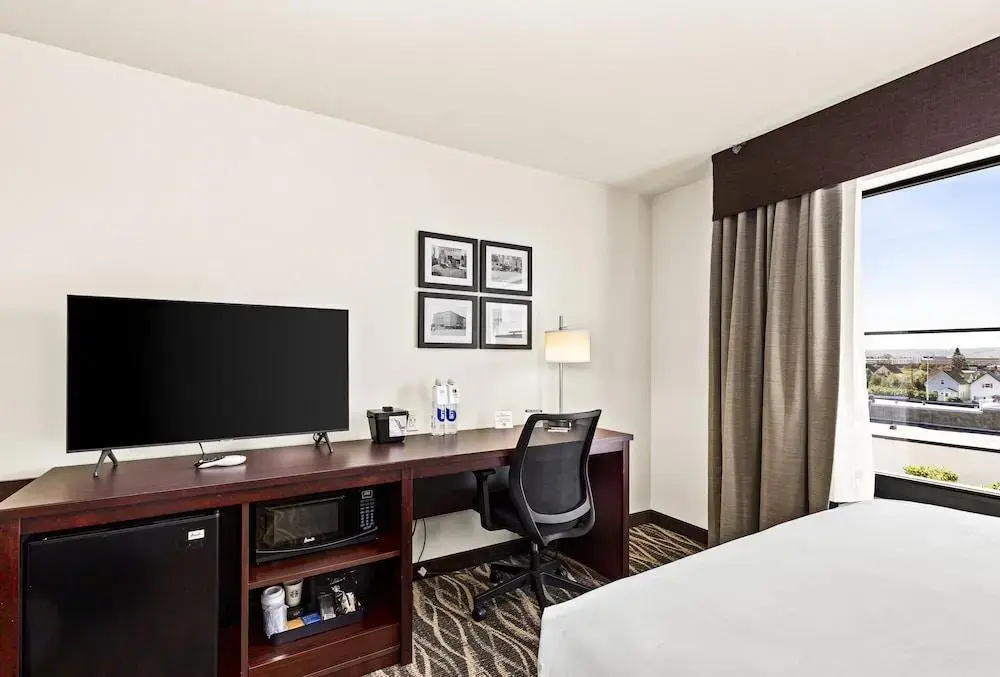 photo 1 of Cobblestone Hotel & Suites - Superior