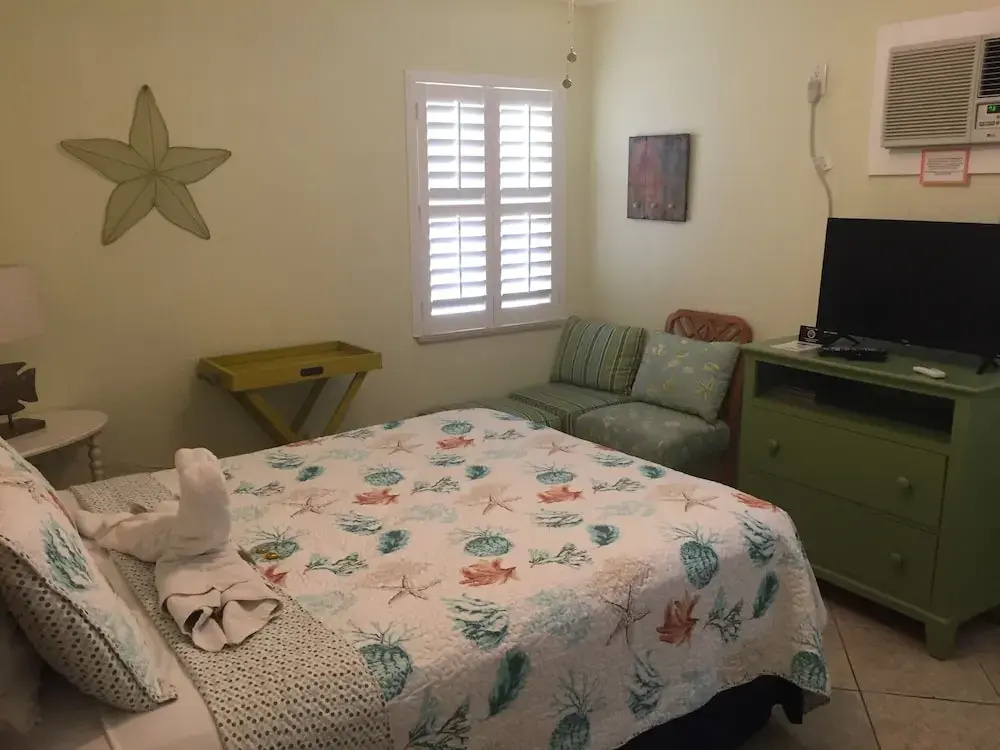 photo 1 of Coconut Grove Beach Resort Suite 2