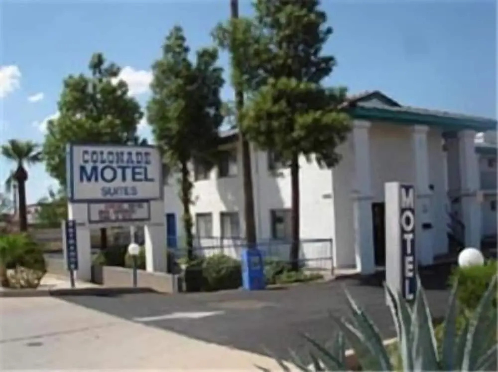 photo 1 of Colonade Motel
