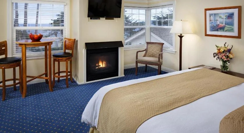 photo 1 of Colonial Terrace Inn by the Sea