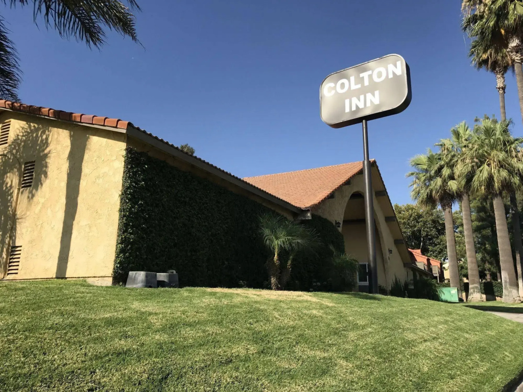 photo 1 of Colton Inn