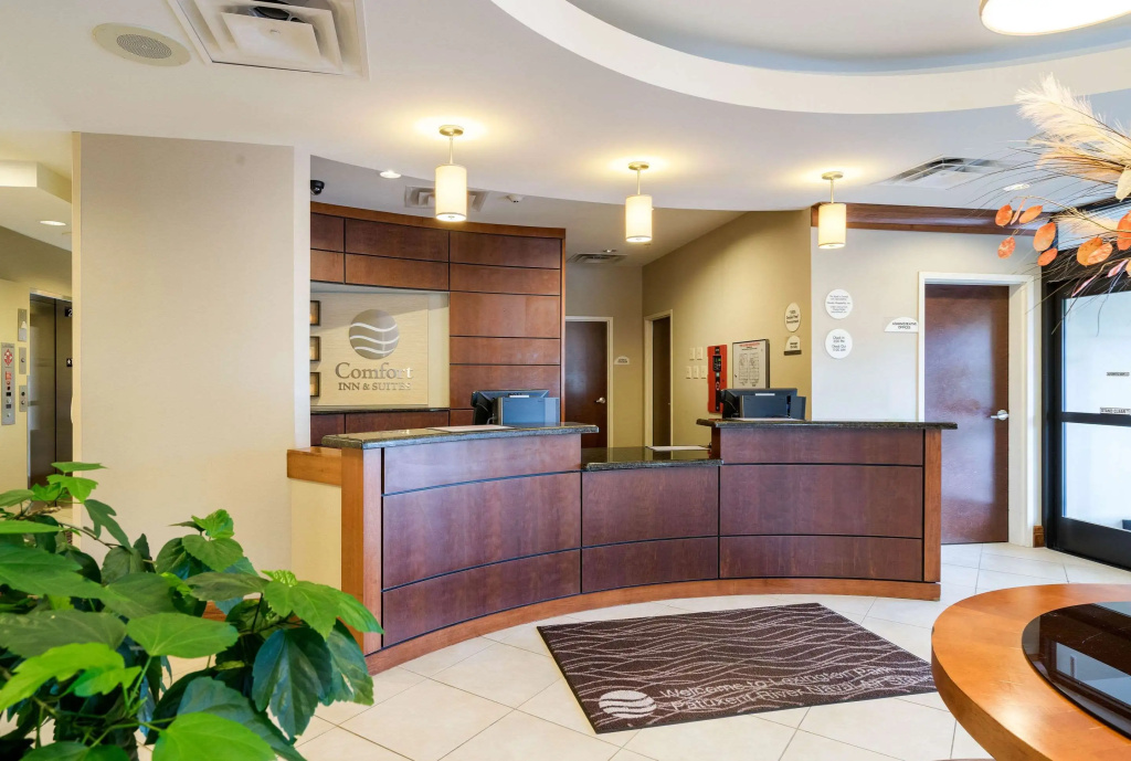 photo 1 of Comfort Inn & Suites Lexington Park near Pax River