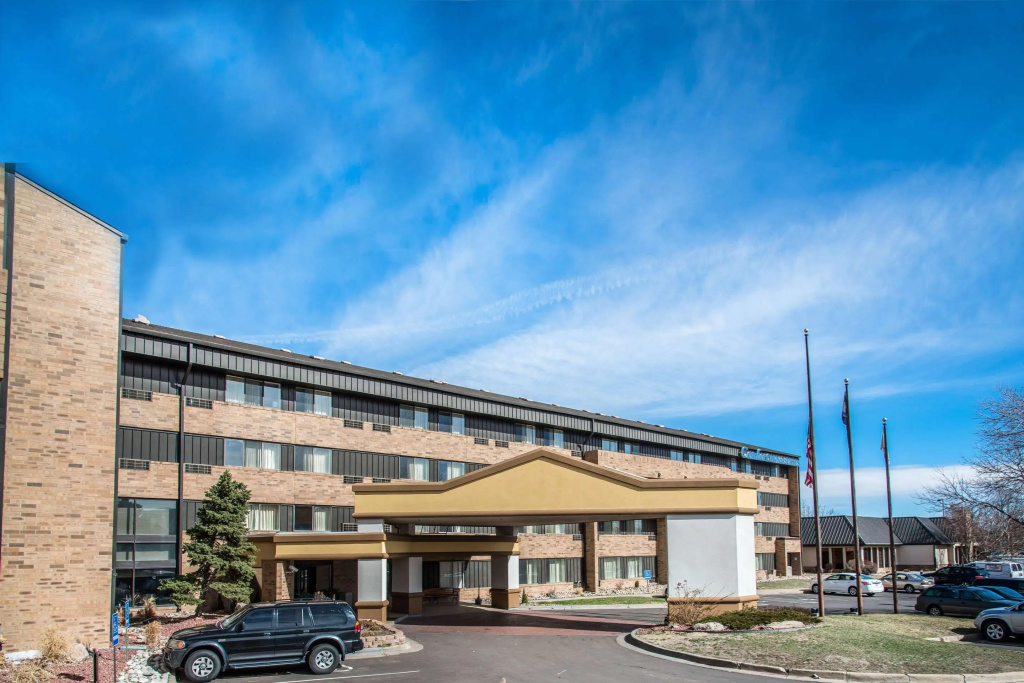photo 1 of Budget Inn - Denver East