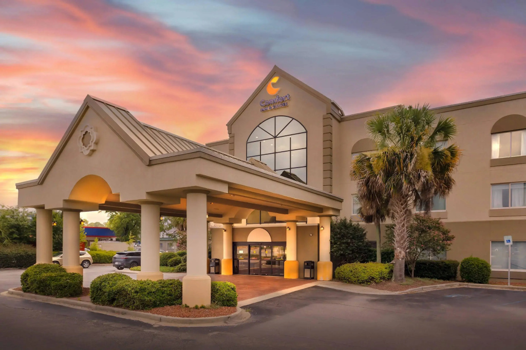 photo 1 of Comfort Inn & Suites Ft. Jackson Maingate