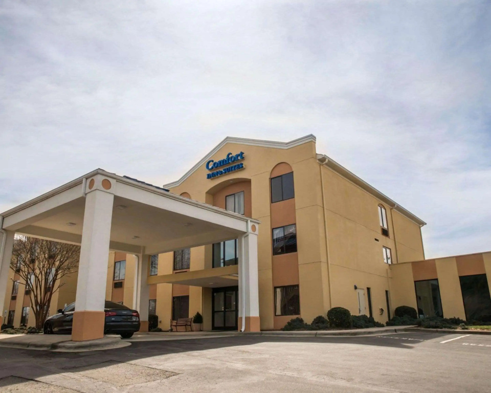 photo 1 of Comfort Inn & Suites Morganton South