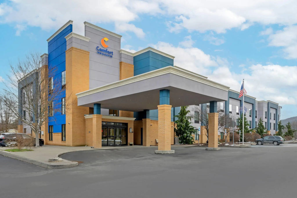 photo 1 of Comfort Inn & Suites Sayre